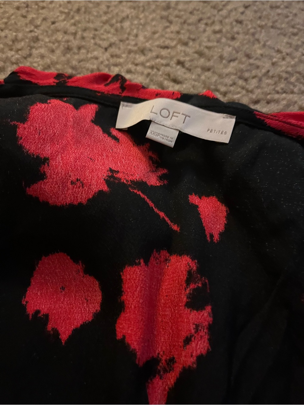 NWOT LOFT Petite floral ruffle collar blouse, XXSP - Picture 4 of 4